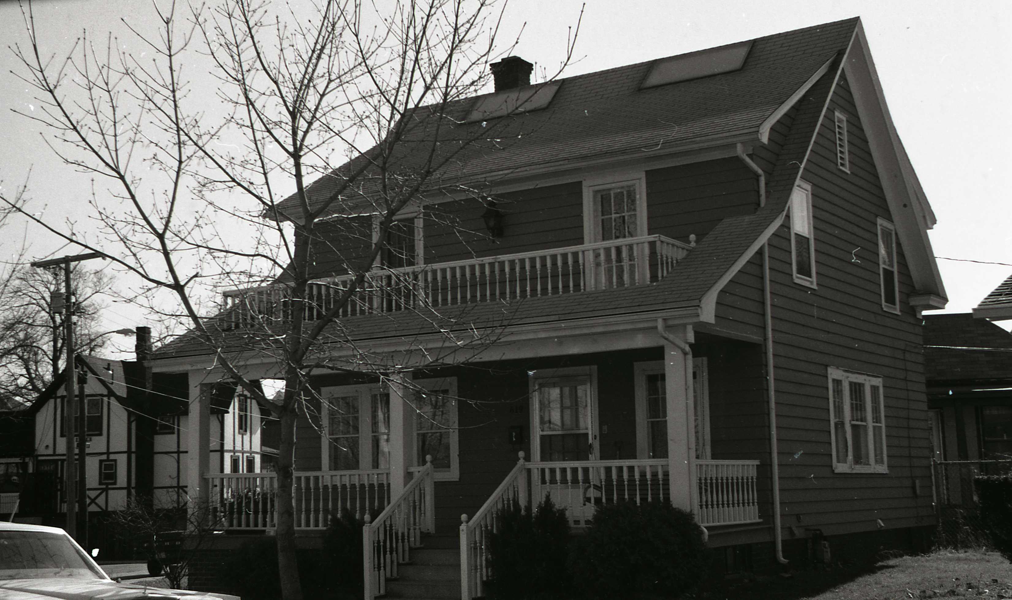 619 Edgewater Drive